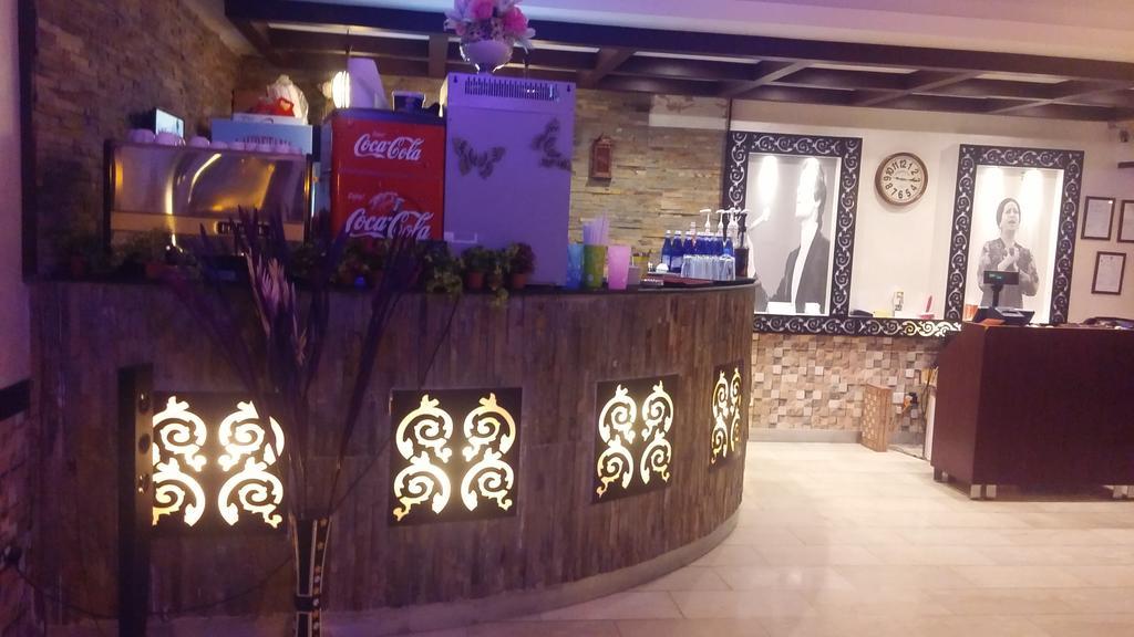 Kuwait Continental Hotel Кувейт Екстериор снимка
